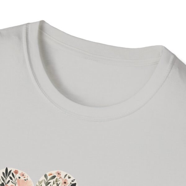 Heart Flowers T-Shirt - Image 11