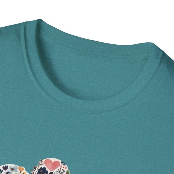 Heart Flowers T-Shirt - Image 23