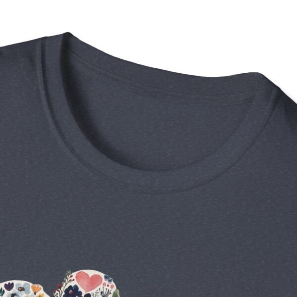 Heart Flowers T-Shirt - Image 43